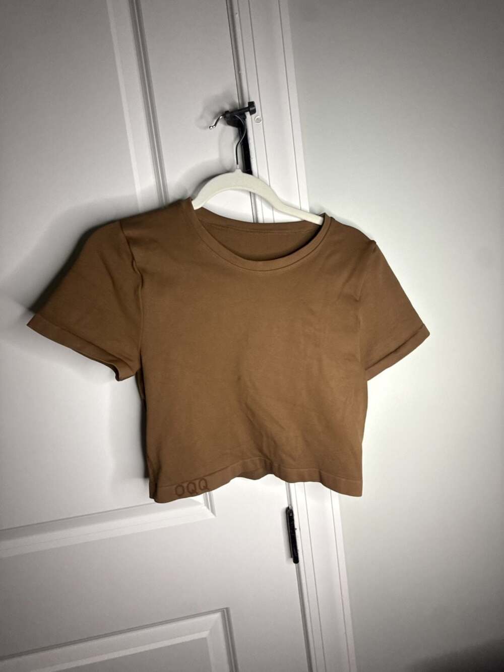 OQQ Womens Seamless Short Sleeve Crop Top Brown Size L